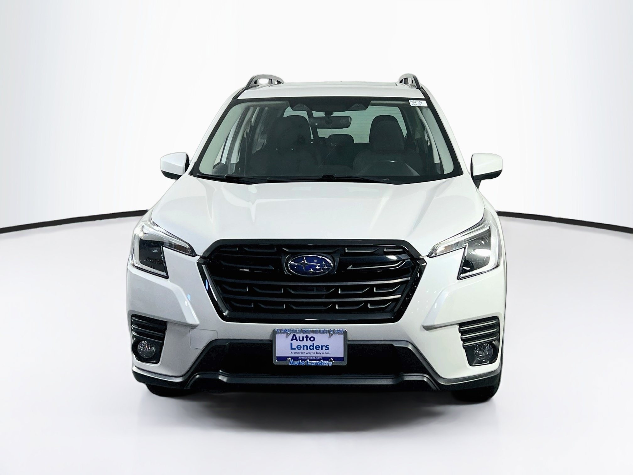 Used 2023 Subaru Forester Premium AWD/4WD image 2
