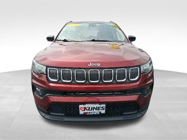 Used 2022 Jeep Compass Latitude AWD/4WD image 14