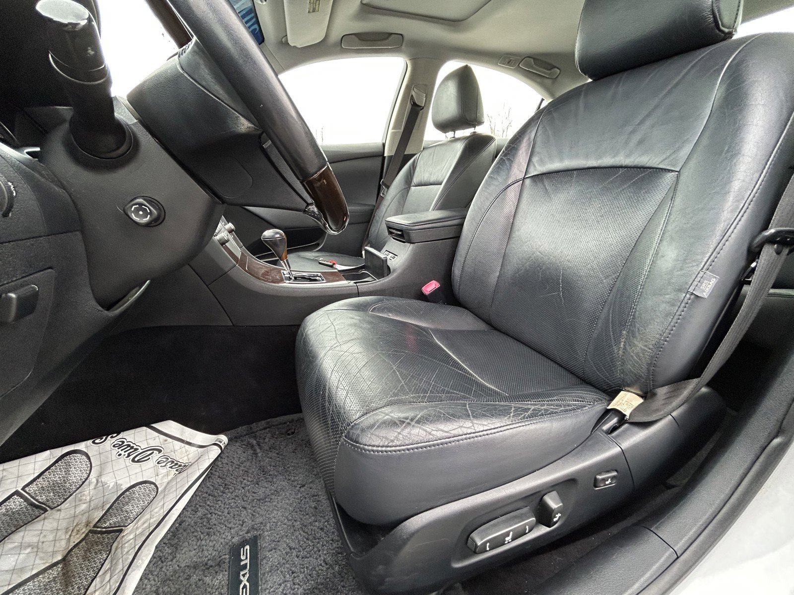 Used 2011 Lexus ES 350 image 10