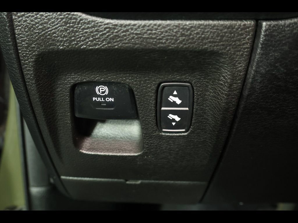 Used 2021 RAM 1500 Big Horn w/ Built-to-serve Edition AWD/4WD image 28