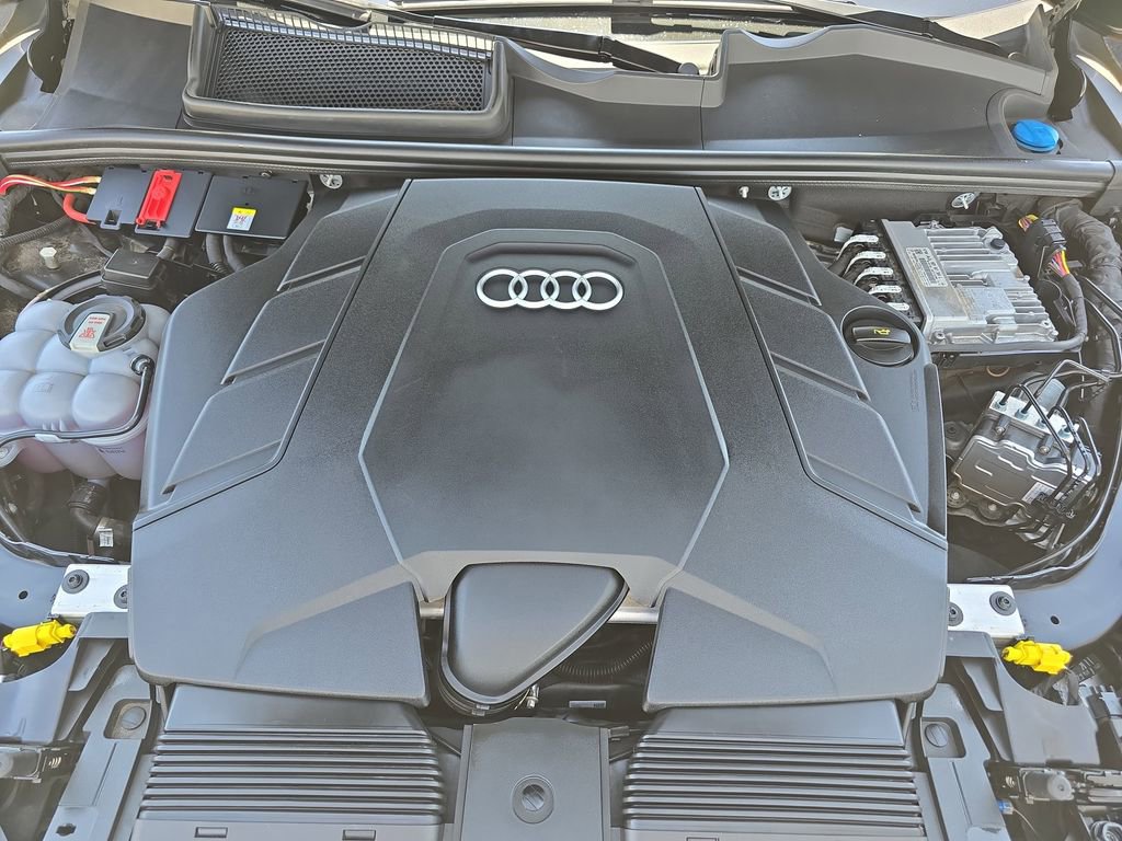 Used 2023 Audi Q7 3.0T Premium Plus AWD/4WD image 36