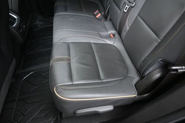 Used 2023 Chevrolet Blazer Premier w/ Driver Confidence II Package FWD image 21