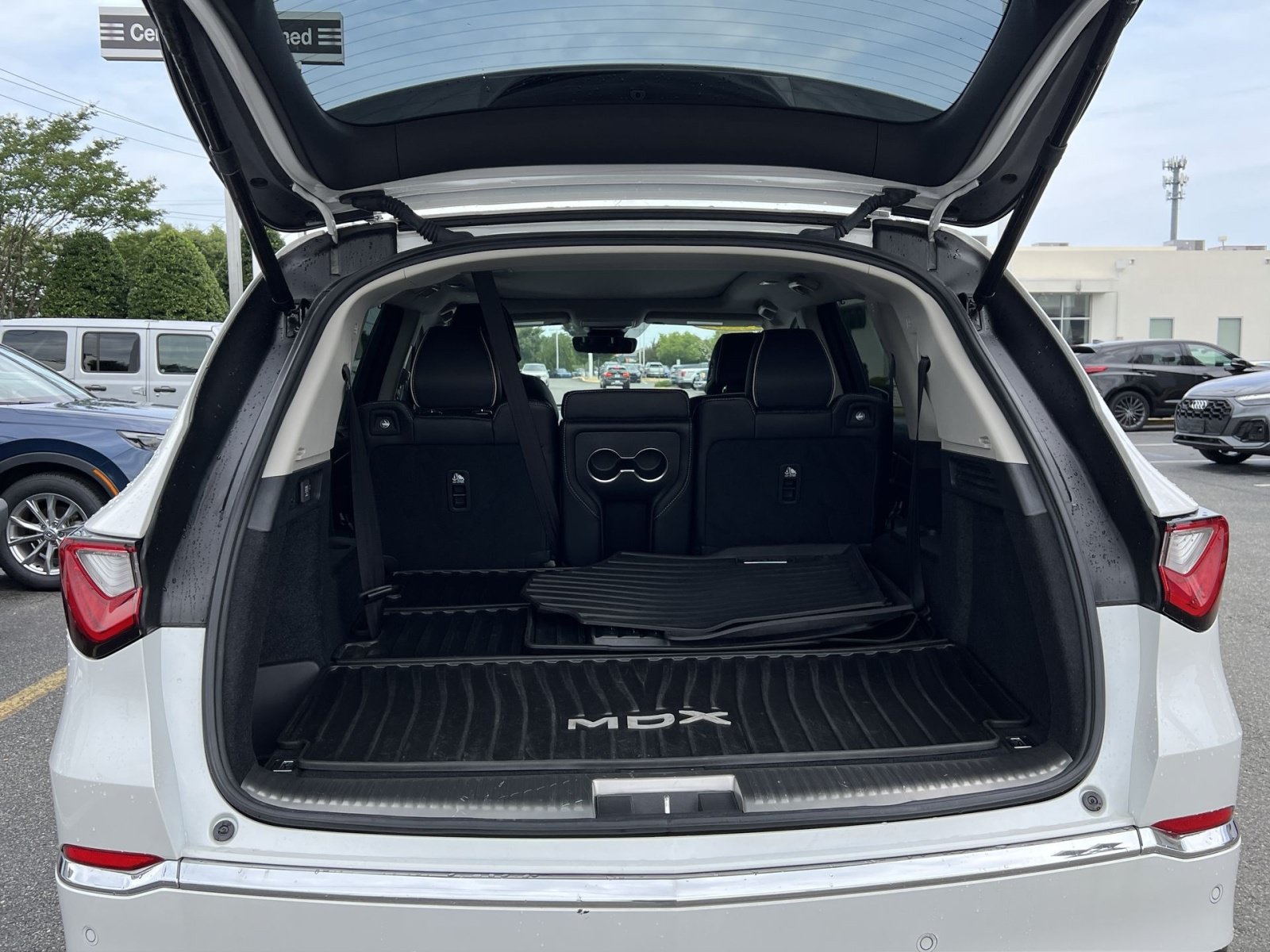 Certified 2023 Acura MDX SH-AWD w/ Advance Package image 24