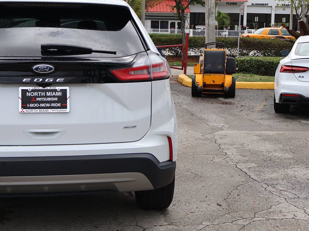 Used 2024 Ford Edge SEL AWD/4WD image 18