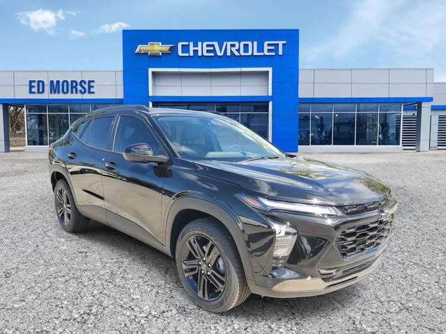 New 2026 Chevrolet Trax ACTIV w/ Sunroof Package image 4