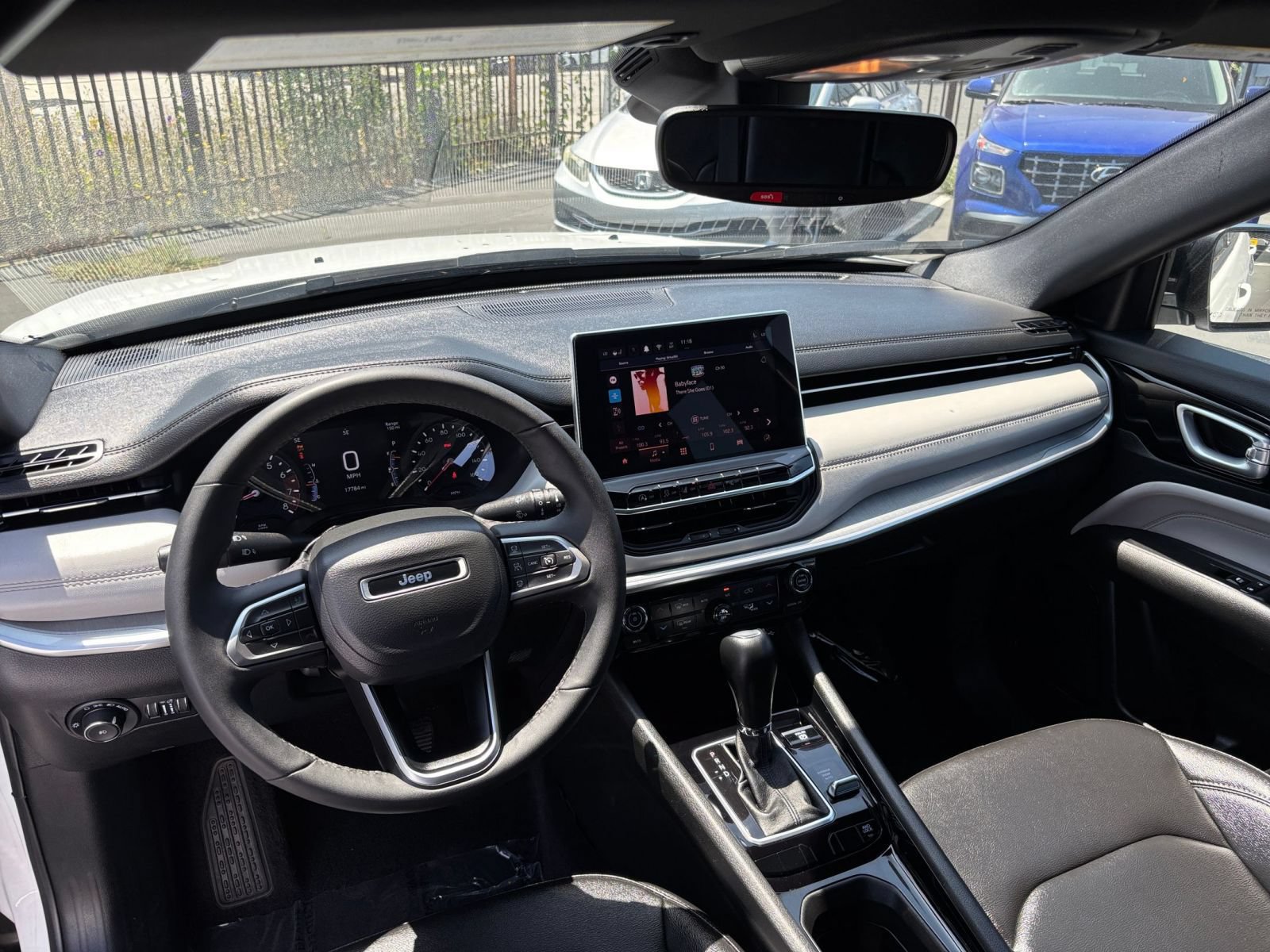 Used 2025 Jeep Compass Limited AWD/4WD image 34