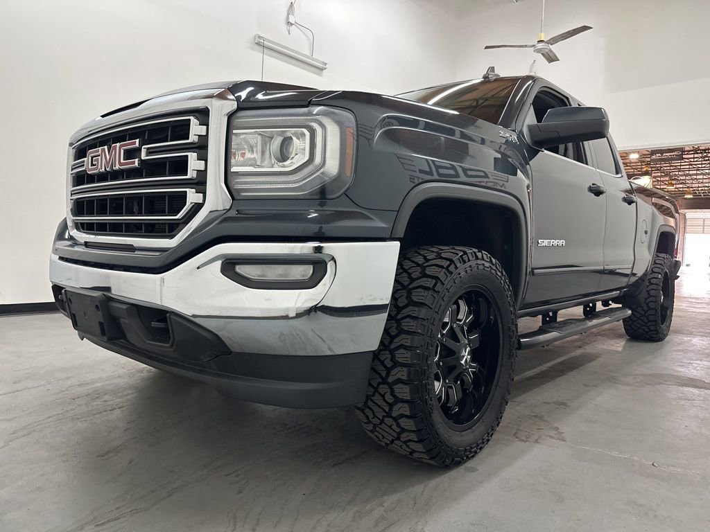 Used 2017 GMC Sierra 1500 SLE w/ SLE Value Package image 24