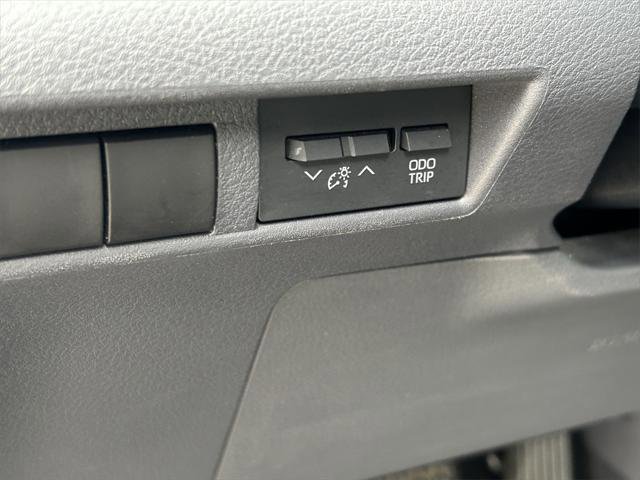 Certified 2022 Toyota Sienna XSE image 28