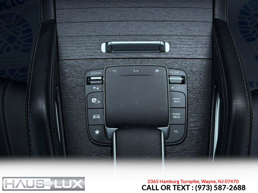 Used 2022 Mercedes-Benz GLE 350 4MATIC w/ AMG Line Exterior image 35
