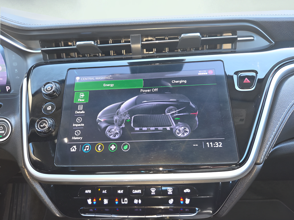 Used 2022 Chevrolet Bolt EUV LT w/ Convenience Package FWD image 14