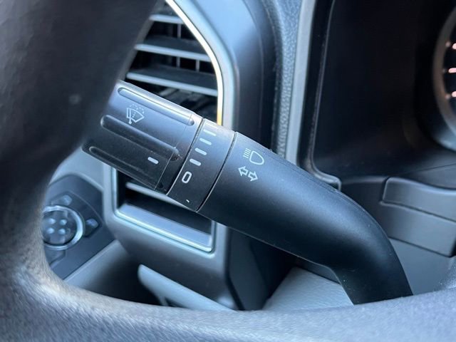 Used 2020 Ford F150 XLT image 36