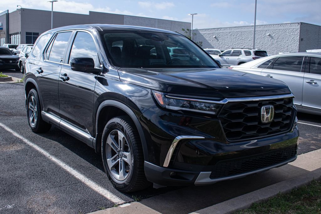 Used 2024 Honda Pilot EX-L image 3