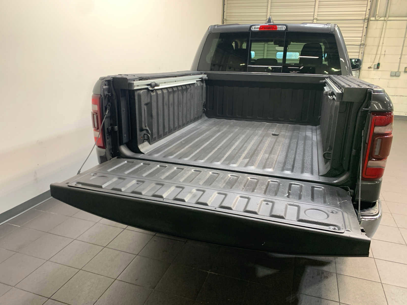 Used 2020 RAM 1500 Big Horn image 11