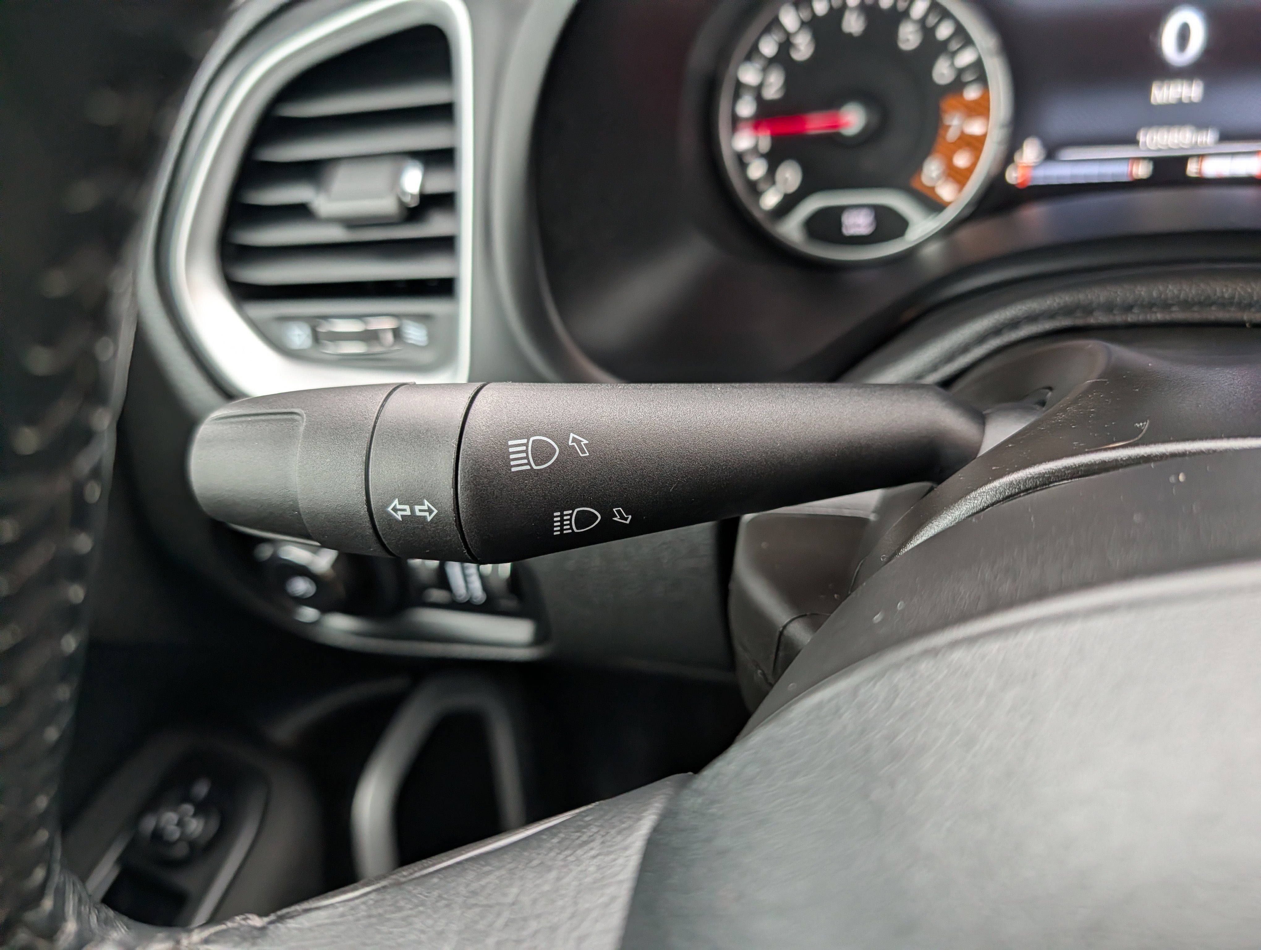 Used 2021 Jeep Renegade Latitude w/ Convenience Group image 26