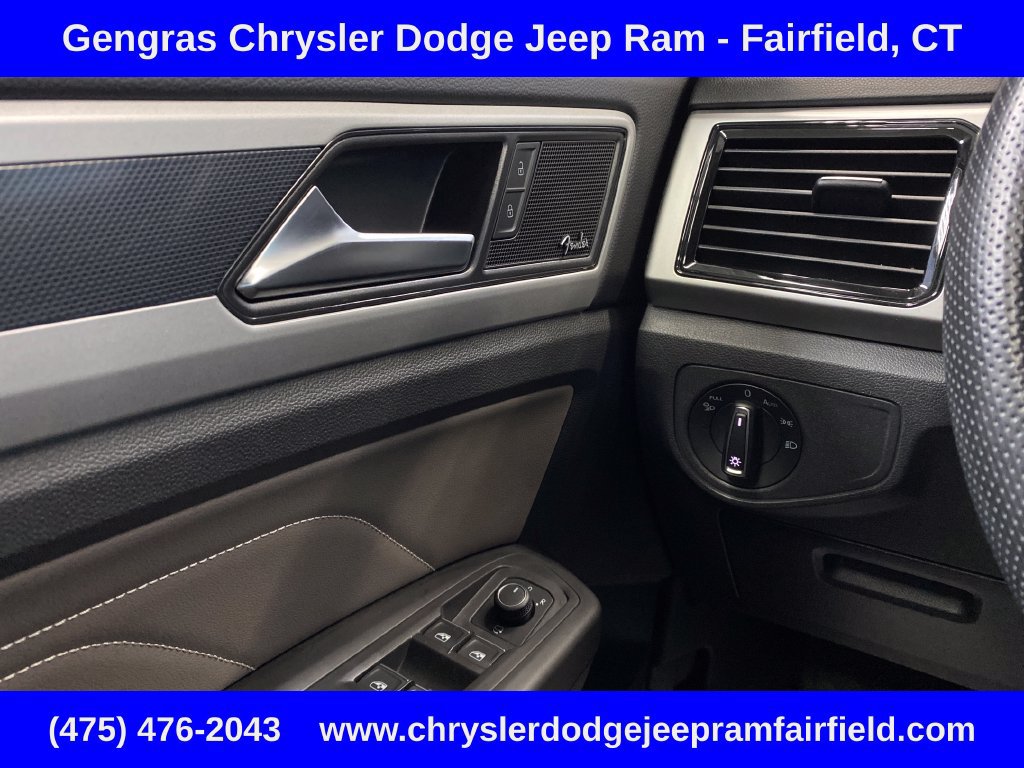 Used 2023 Volkswagen Atlas SEL Premium AWD/4WD image 22