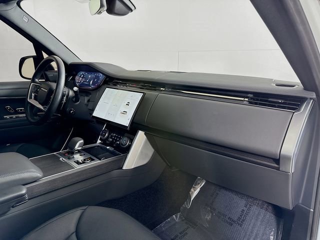 Certified 2023 Land Rover Range Rover SE AWD/4WD image 31