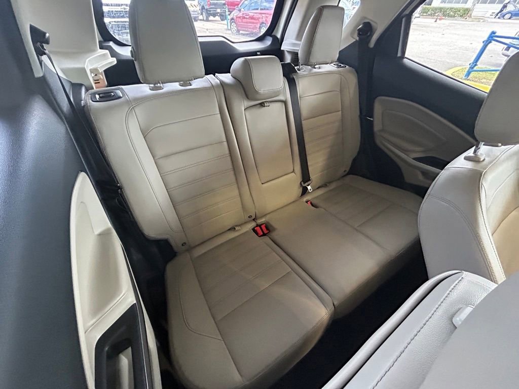 Used 2021 Ford EcoSport Titanium image 29