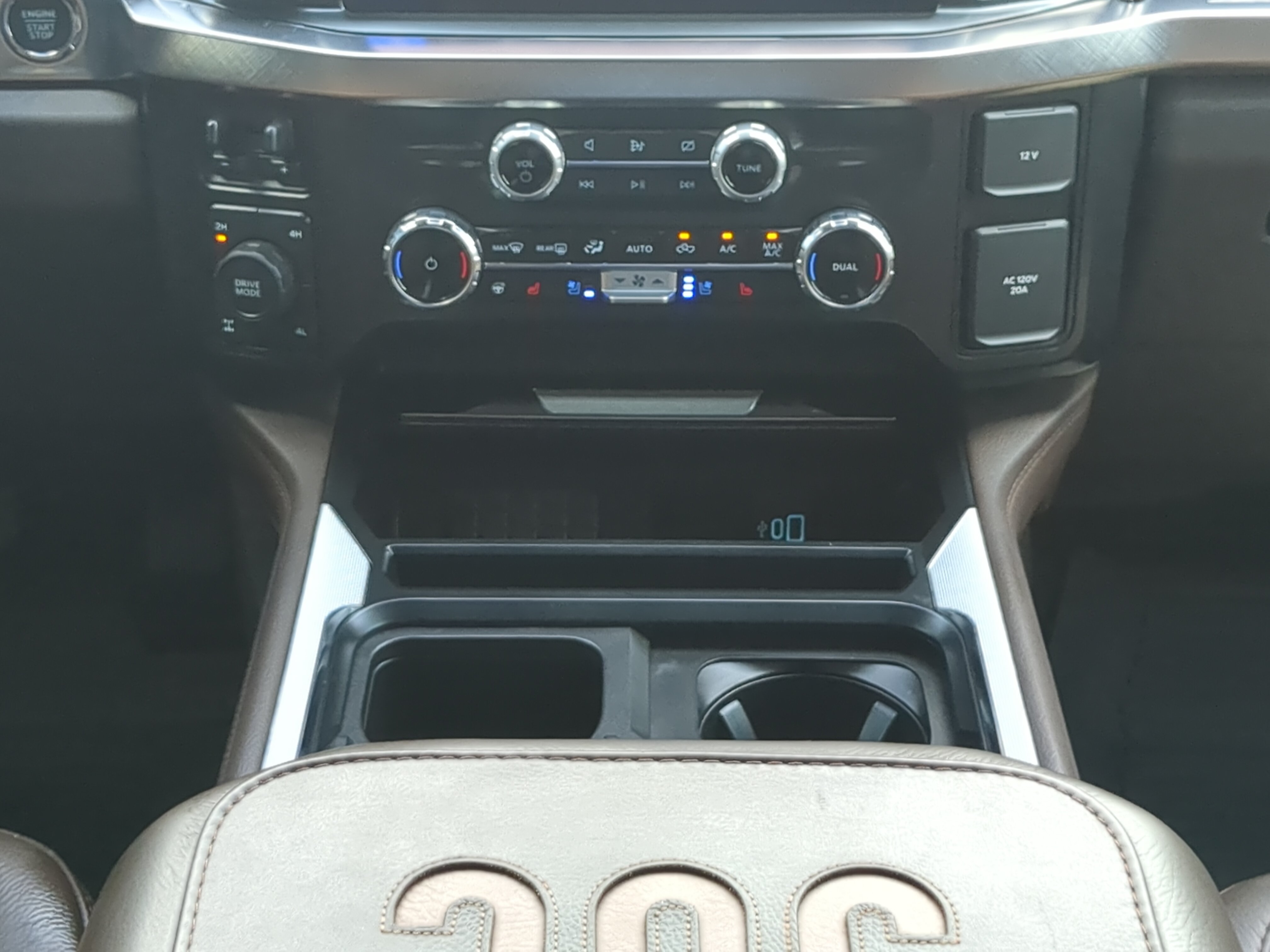 Used 2024 Ford F250 King Ranch AWD/4WD image 17
