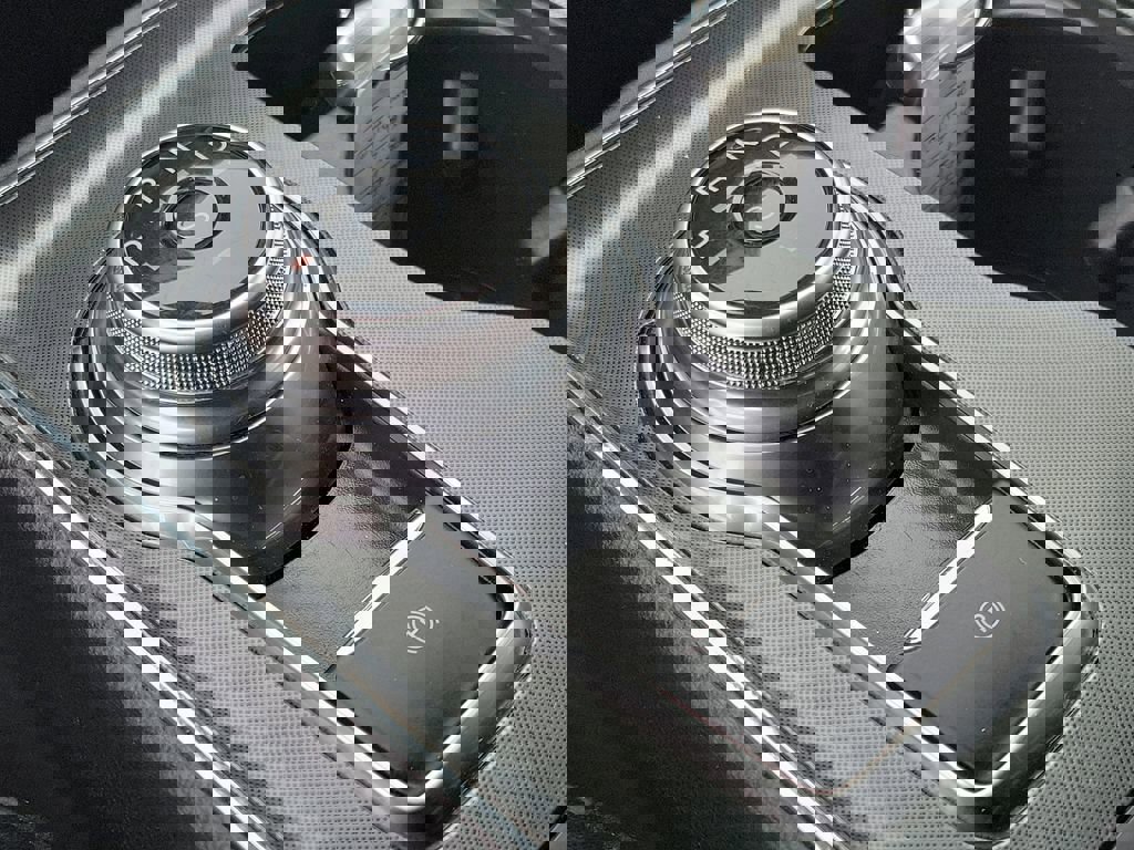 Used 2022 Ford Edge ST-Line AWD/4WD image 31