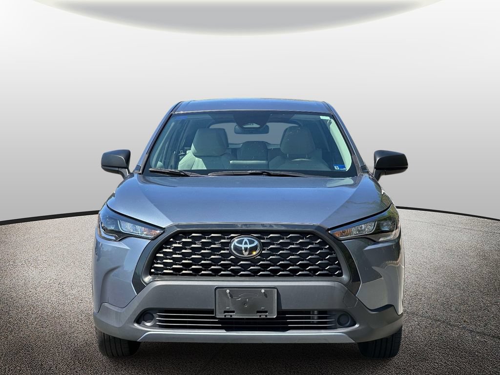 Used 2023 Toyota Corolla Cross L FWD image 6