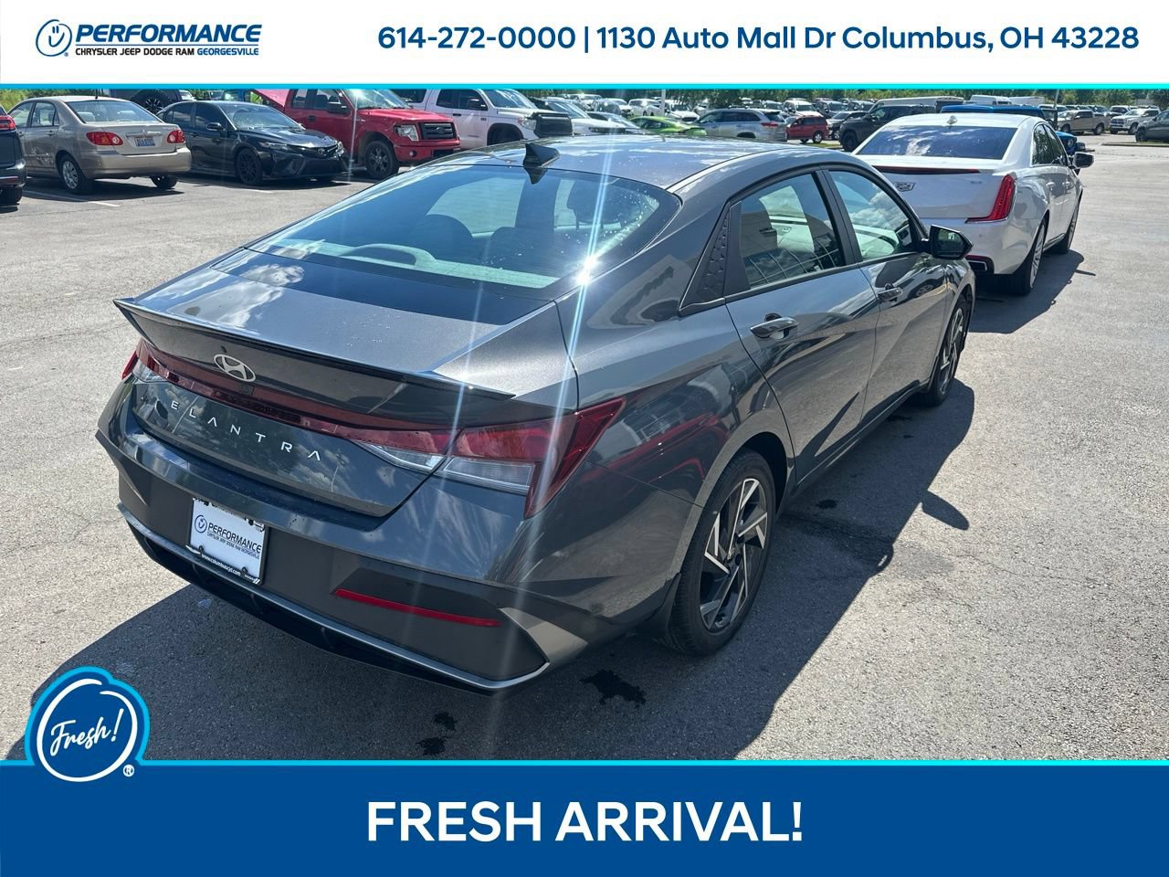 Used 2025 Hyundai Elantra Sport FWD image 4