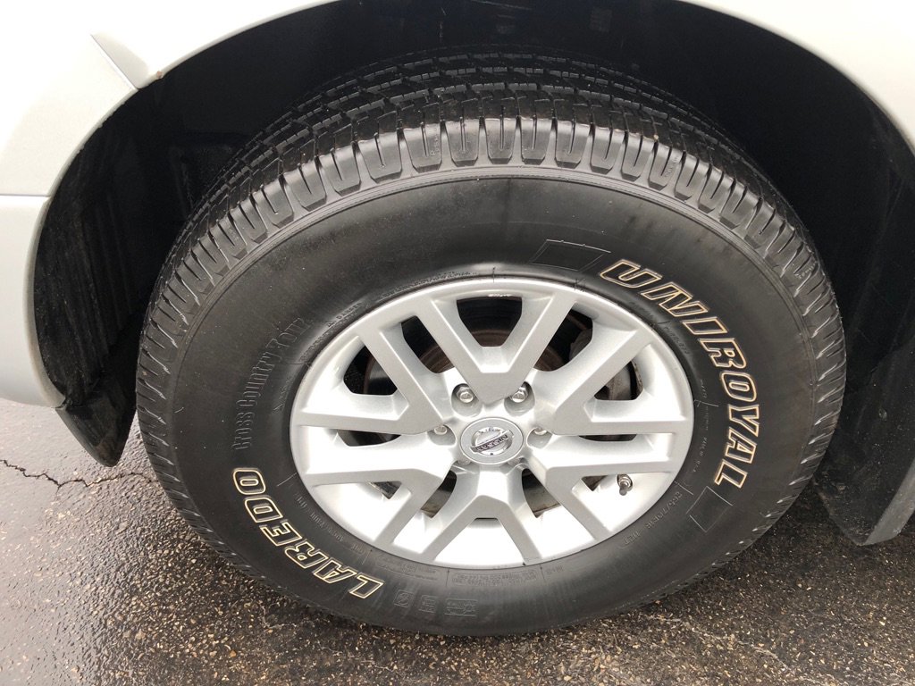 Used 2019 Nissan Frontier SV w/ Value Truck Package AWD/4WD image 10