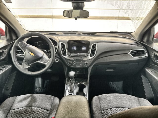 Used 2024 Chevrolet Equinox LT FWD image 19
