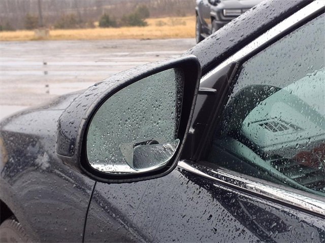 Used 2012 Toyota Camry XLE image 40