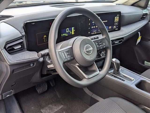 New 2026 Nissan Kicks S image 3