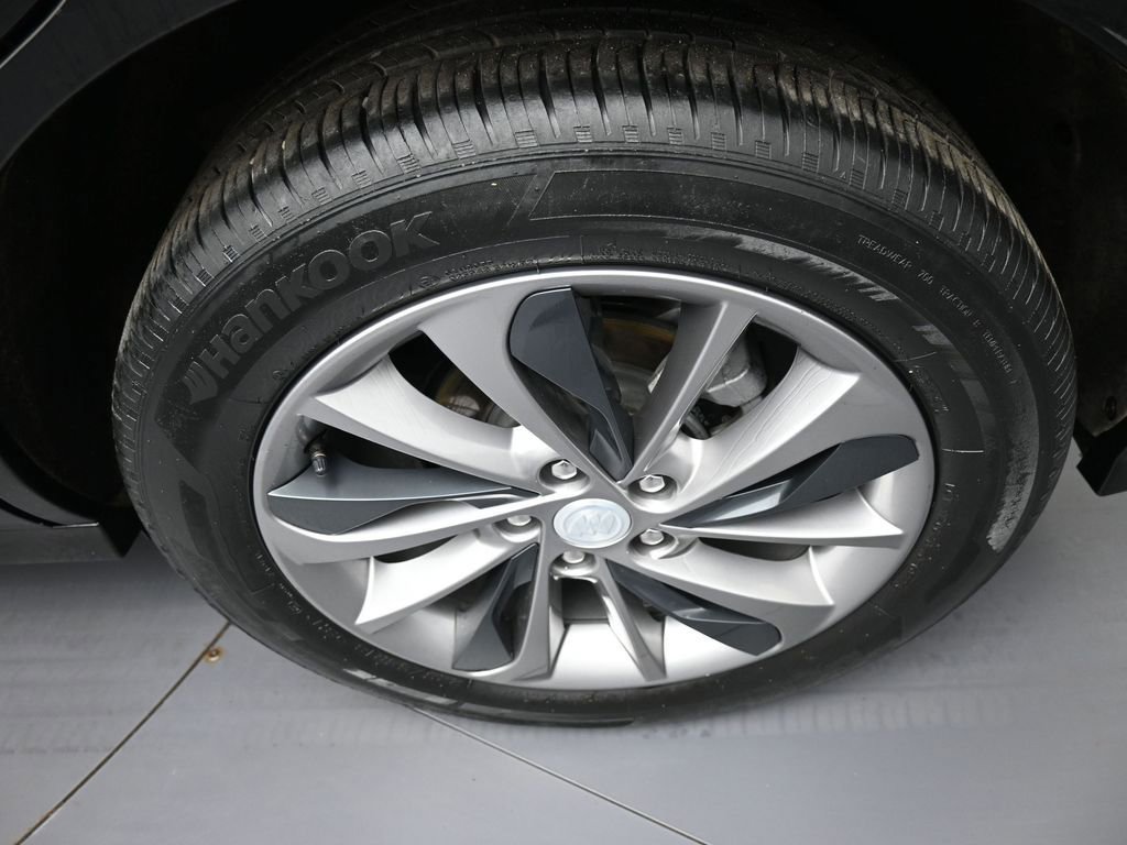 Used 2023 Buick Encore GX Select w/ Sport Touring Package image 15
