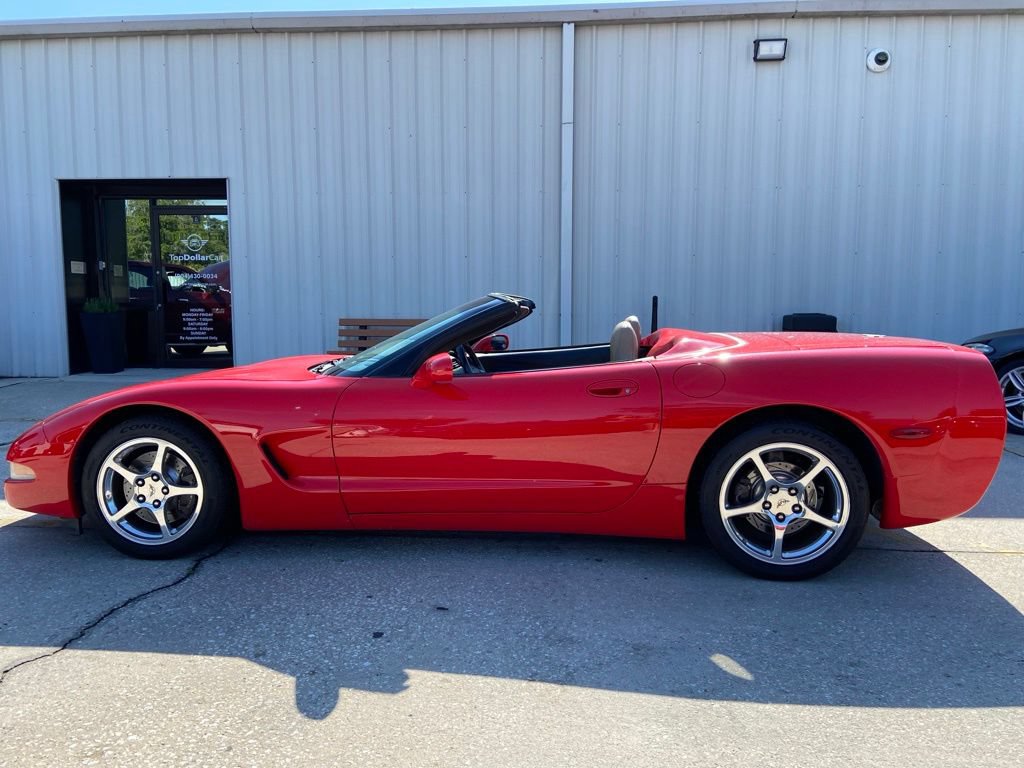 Used 2003 Chevrolet Corvette Convertible w/ Preferred Equipment Group1 RWD image 14