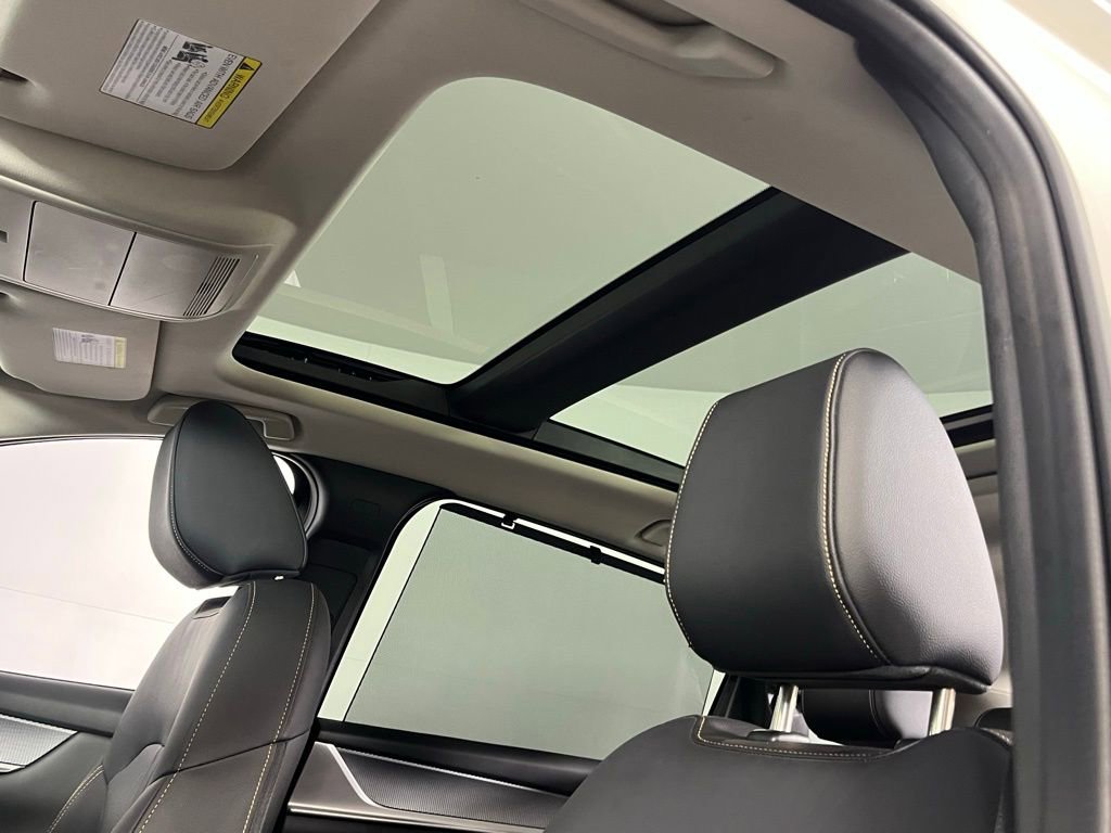 Used 2025 MAZDA CX-90 Plug-In Hybrid w/Premium Sport image 25