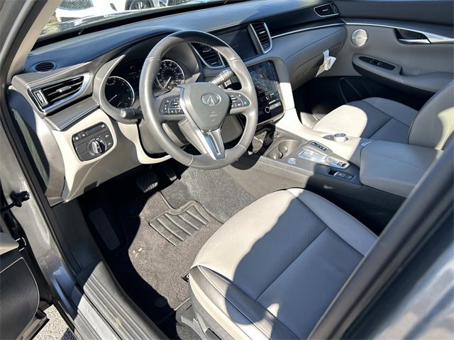 Used 2025 INFINITI QX50 Luxe image 15