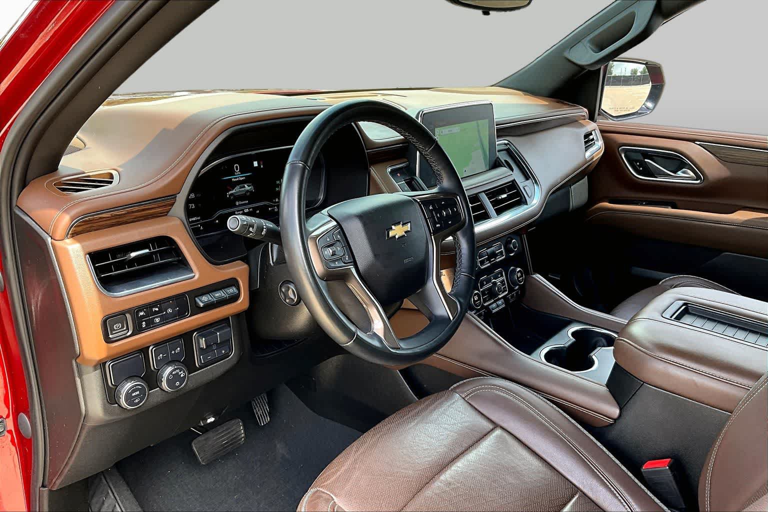 Used 2023 Chevrolet Tahoe High Country w/ LPO, Illumination Package RWD image 18