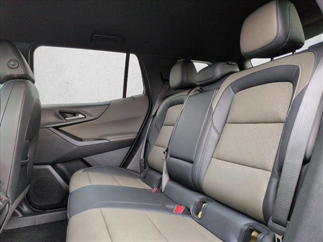 Used 2025 Chevrolet Equinox LT w/ Convenience Package II FWD image 17