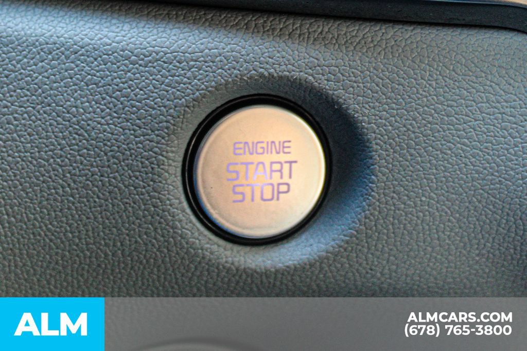 Used 2025 Kia Sorento S AWD/4WD image 30