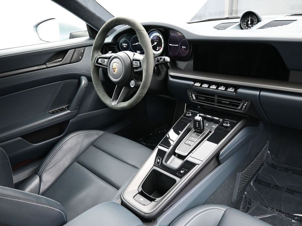 Used 2022 Porsche 911 Carrera 4 GTS image 24