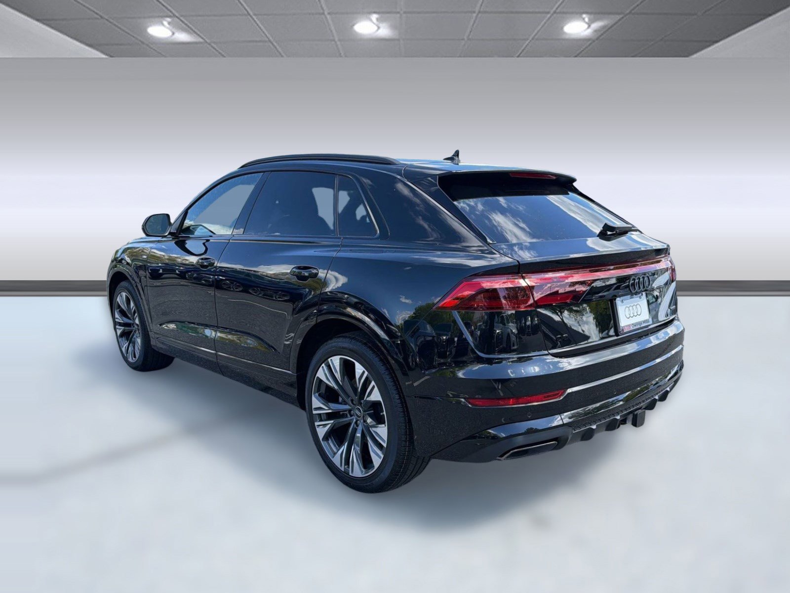 New 2026 Audi Q8 Premium Plus AWD/4WD image 3