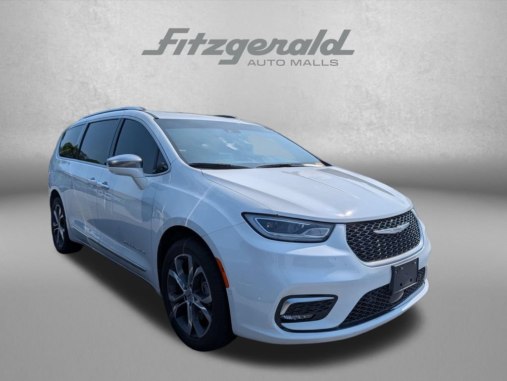 Used 2021 Chrysler Pacifica Pinnacle