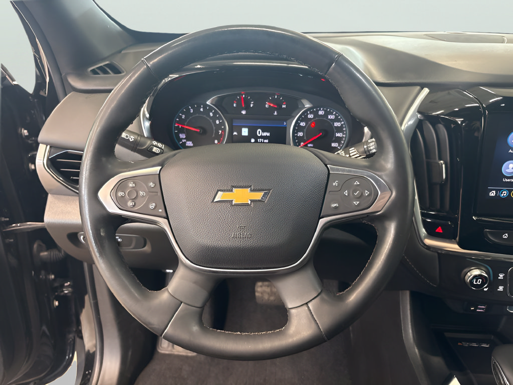 Used 2023 Chevrolet Traverse LT w/ LT Premium Package AWD/4WD image 12