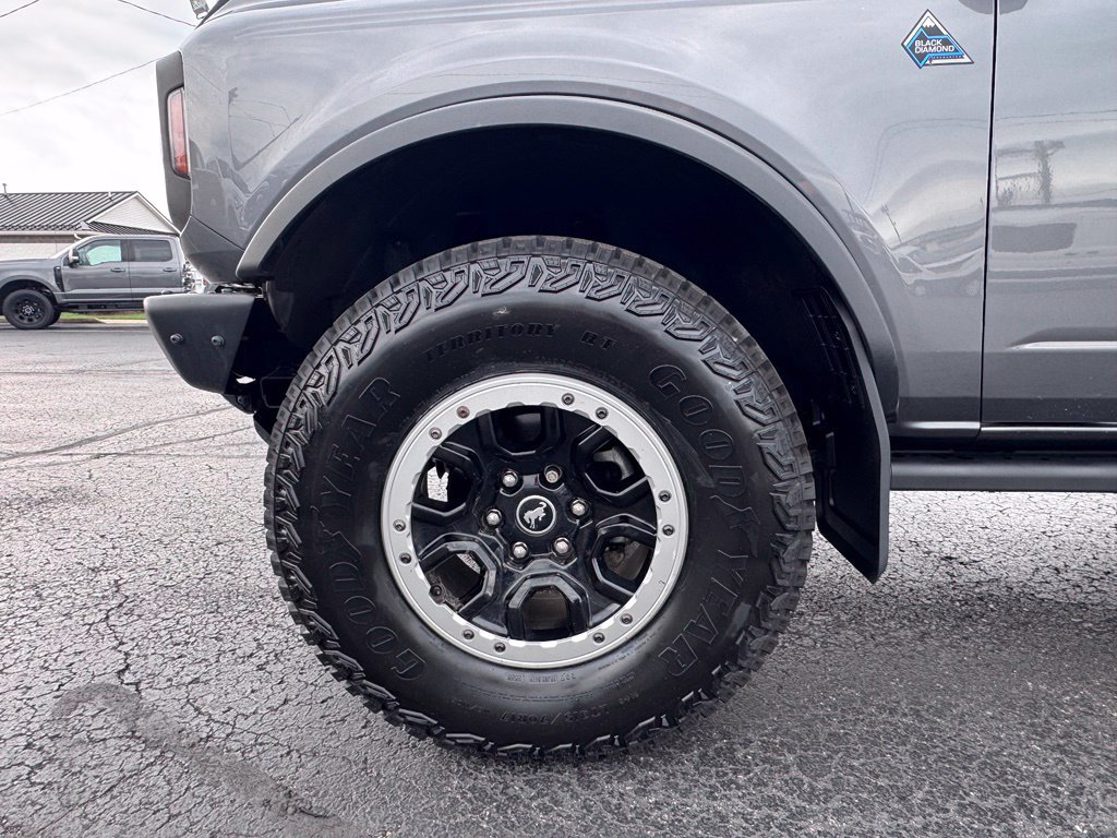 Used 2023 Ford Bronco Black Diamond w/ Sasquatch Package AWD/4WD image 10
