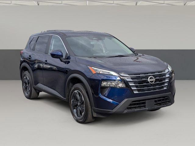 Used 2024 Nissan Rogue SV AWD/4WD image 2