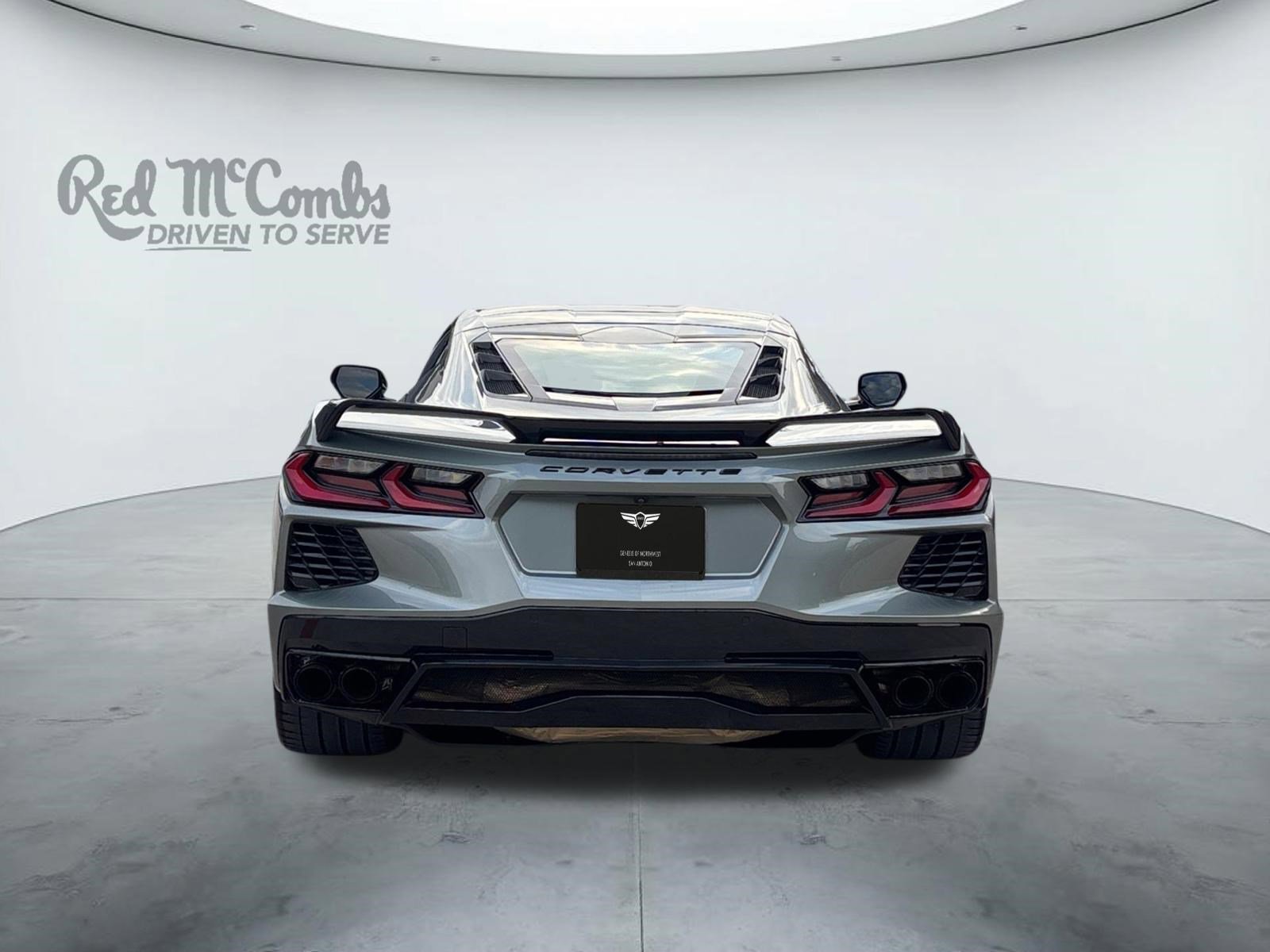 Used 2022 Chevrolet Corvette Stingray Coupe w/ Z51 Performance Package RWD image 4