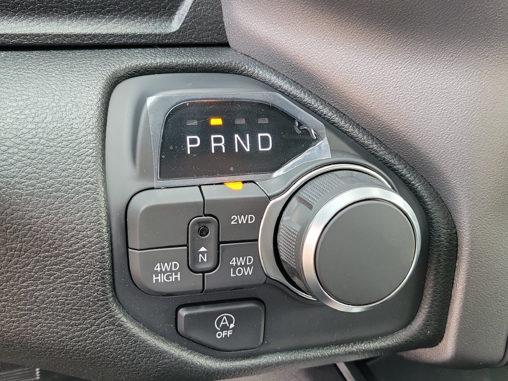New 2026 RAM 1500 Express AWD/4WD image 20