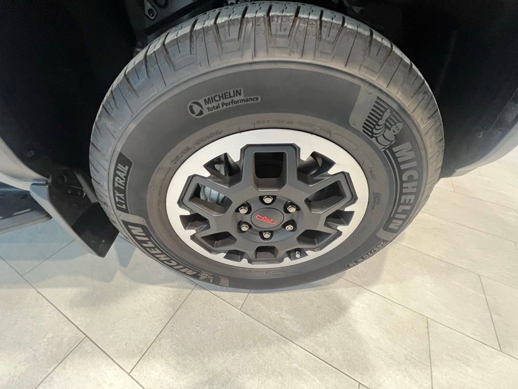 New 2025 Toyota 4Runner TRD Off-Road image 25