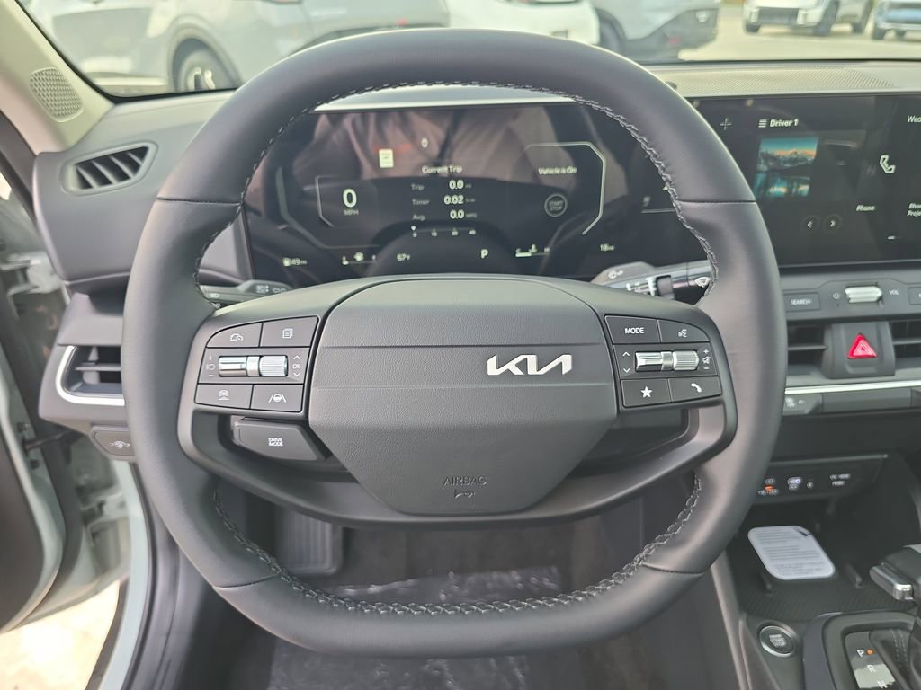 New 2025 Kia K4 EX image 31