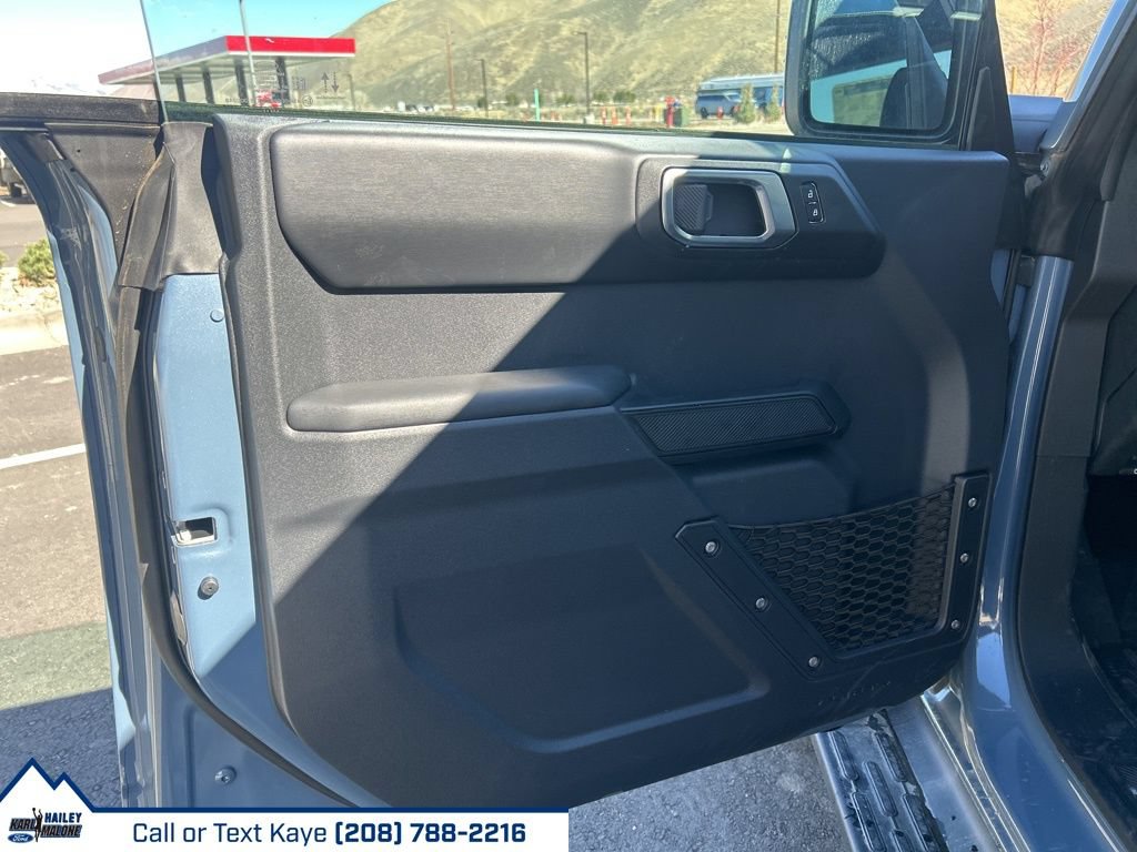 New 2025 Ford Bronco Outer Banks AWD/4WD image 25