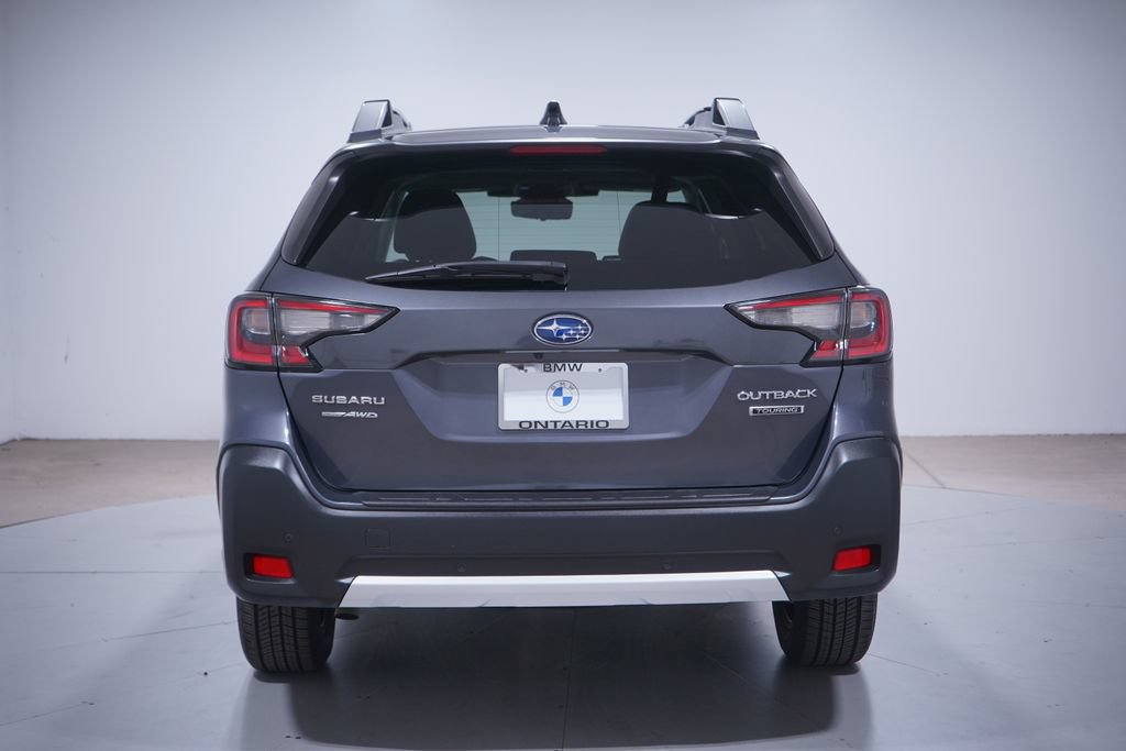 Used 2023 Subaru Outback Touring AWD/4WD image 5