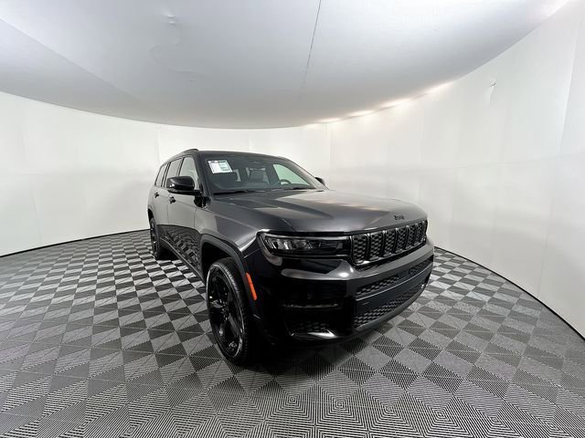 New 2025 Jeep Grand Cherokee L Limited image 2