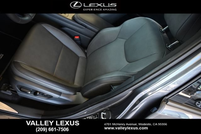 Used 2024 Lexus RZ 300e Premium w/ Technology Package FWD image 14